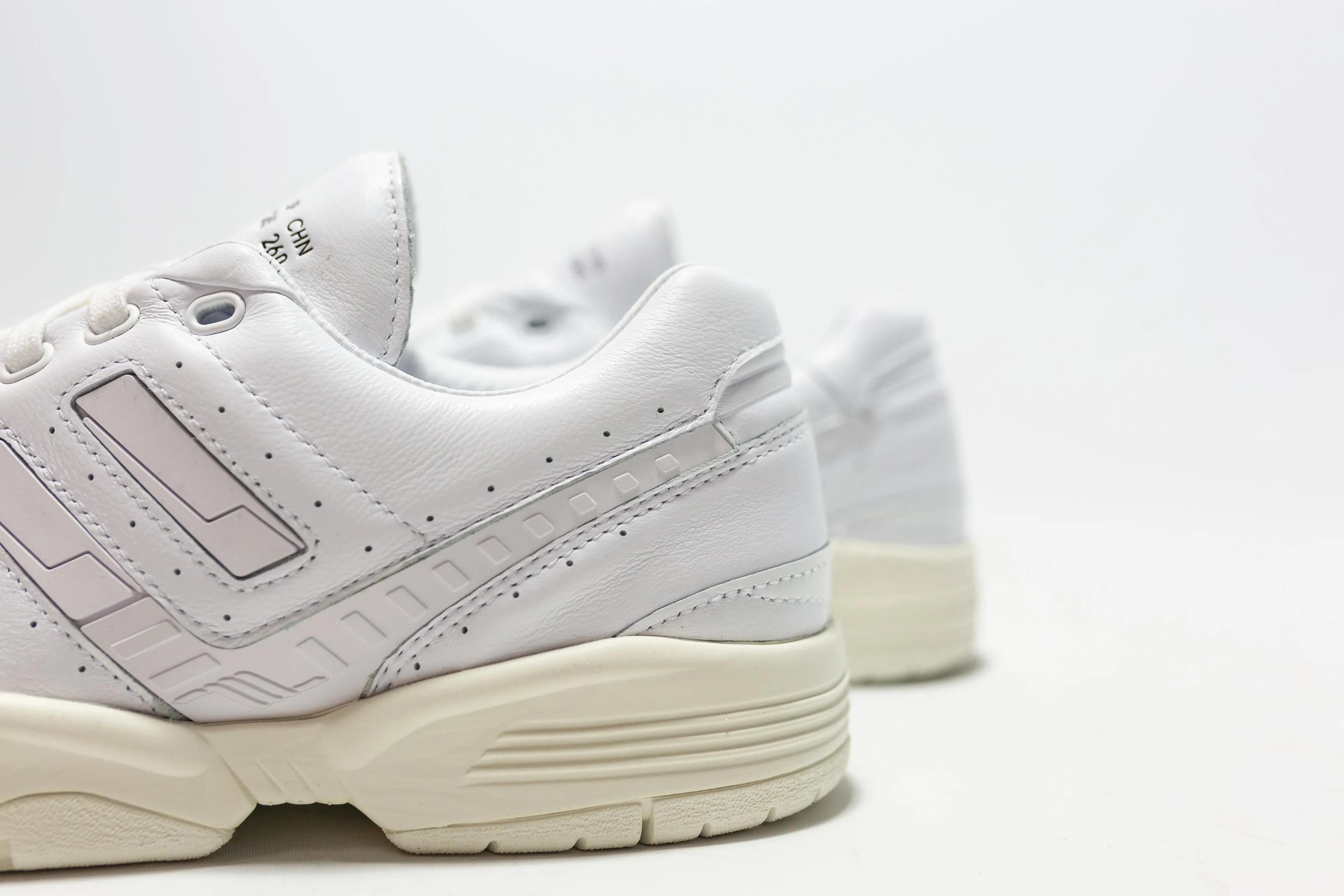 Adidas Torsion Comp (Cloud White/Off White)