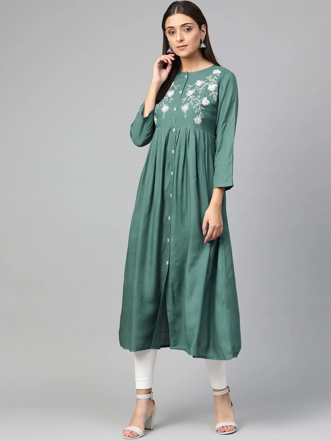 Jashvi Women Green & White Yoke Design A-Line Kurta