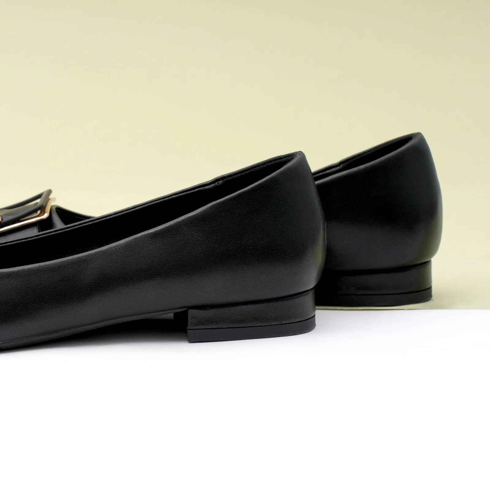 Square Buckle Flats (Aida) Black